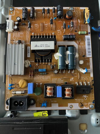 BN44-00605A Samsung UE32F5000AW használt alkatrészek
