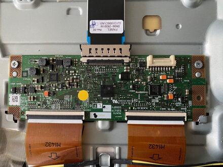 RUNTK 5351TP ZA Samsung UE32F5000AW használt alkatrész