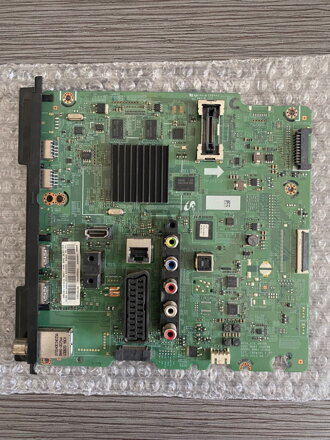 BN41-01958B Samsung UE32F5500AW használt alkatrészek