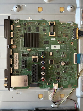 BN41-01958B Samsung UE40F6340SS használt alkatrész