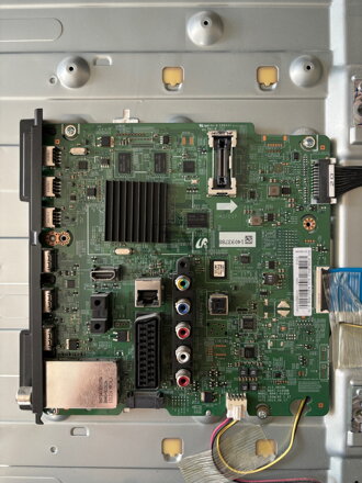 BN41-01958B Samsung UE40F6400AK használt alkatrész