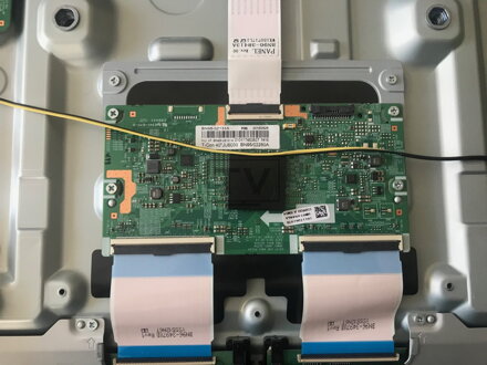 BN41-02354A Samsung UE40JU6072U használt alkatrész