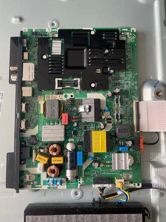 BN9651900A Samsung UE50TU7172U használt alkatrészek