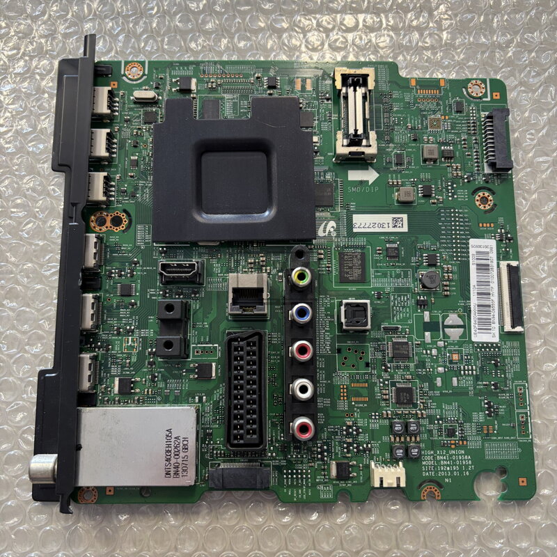 BN41-01958A BN94-06555F Samsung UE40F6400AK használt alkatrész