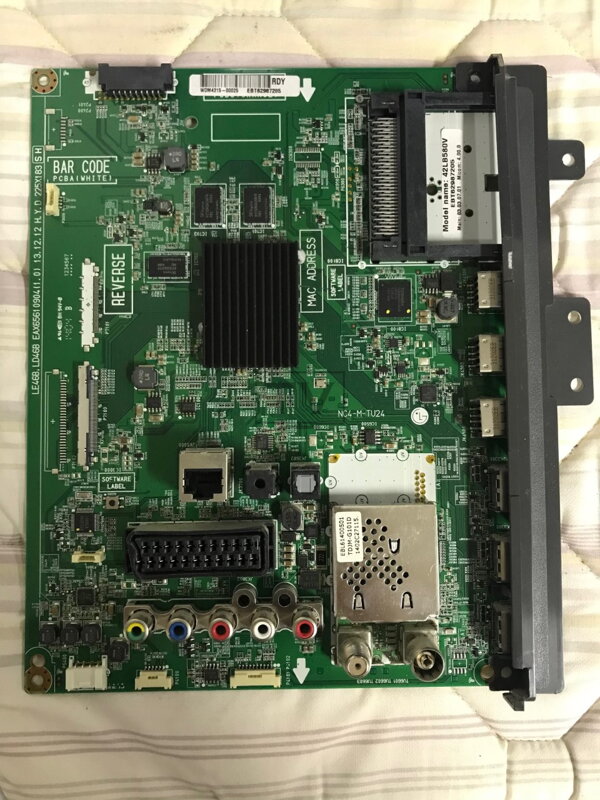 EAX65610904 (1.0) LG 42LB580V használt alkatrész