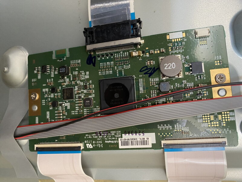 6870C-0689A LG 65UJ620V használt alkatrészek