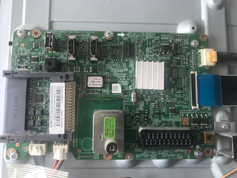 BN41-01897A Samsung UE32EH4003W használt alkatrészek