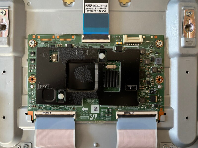 BN41-02069A Samsung UE40F6340SS használt alkatrészek
