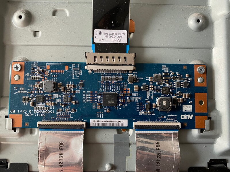 T500HVN05.0 Samsung UE42F5500AW használt alkatrészek