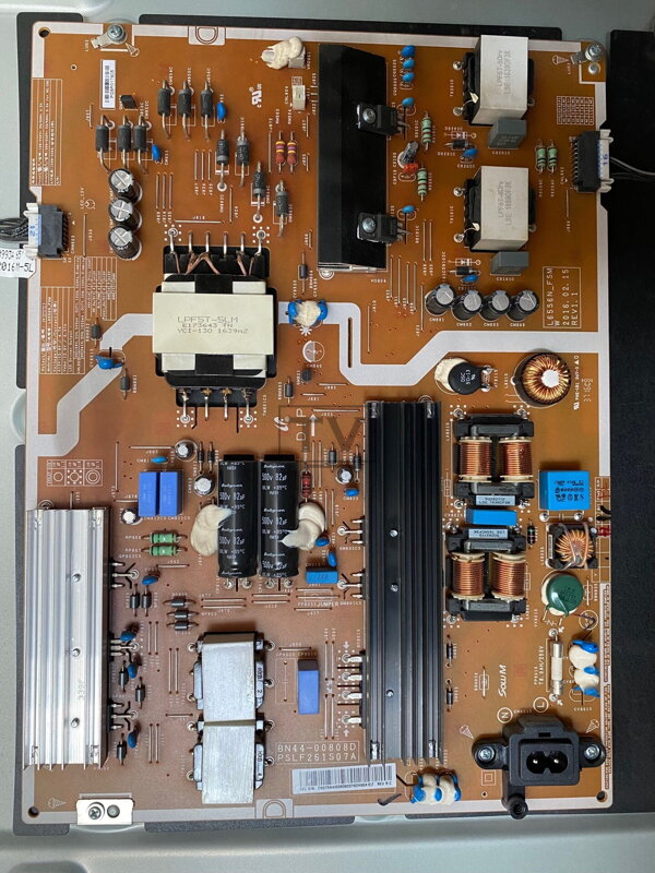 BN44-00808D Samsung UE65KU6172U használt alkatrész